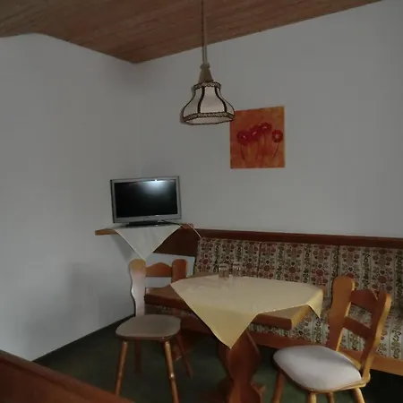 Πανσιόν & Grillrestaurant Pfeffermuhle