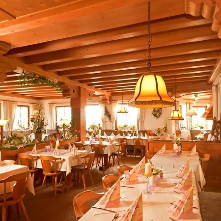 & Grillrestaurant Pfeffermuhle Eisenberg (Thuringia)